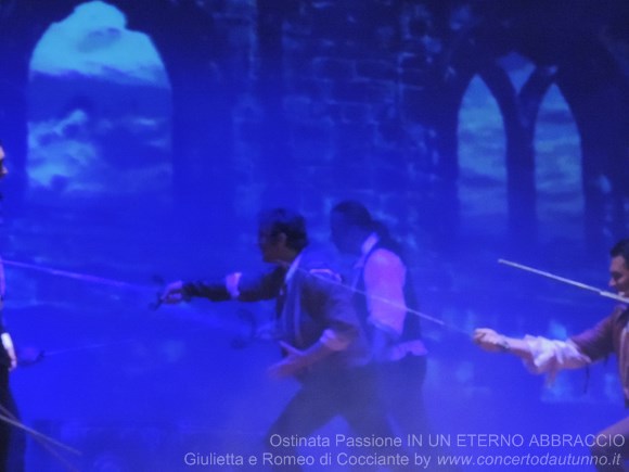 Ostinata Passione IN UN ETERNO ABBRACCIO Giulietta e Romeo di Cocciante