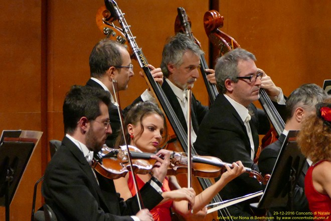 Nona di Beethoven Orchestra e Coro G.Verdi Claus Peter Flor