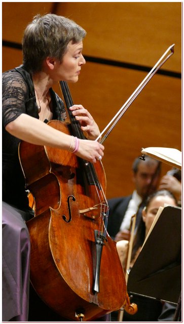 Claus Peter Flor e il violoncello di Quirine Viersen