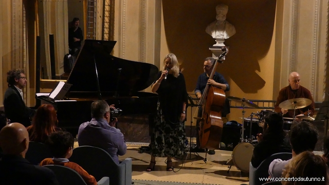 FRANCESCA AJMAR QUARTET: