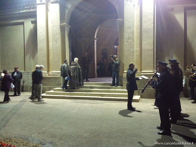 Processione dei morti novembre Vigevano