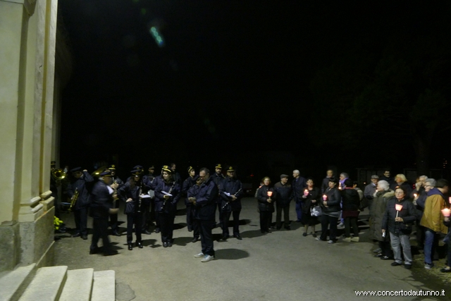 Processione dei morti novembre Vigevano