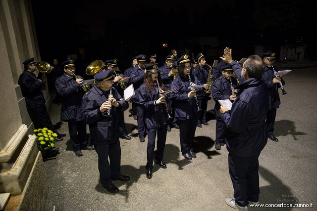 Processione dei morti novembre Vigevano