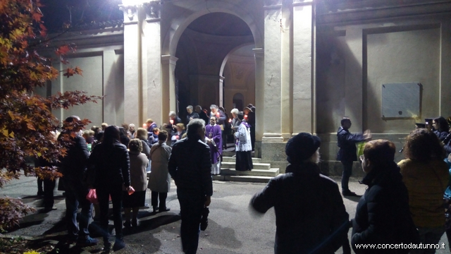 Processione dei morti novembre Vigevano