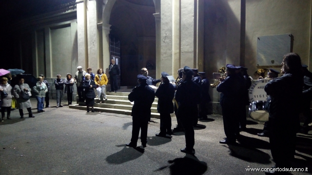 Processione dei morti novembre Vigevano