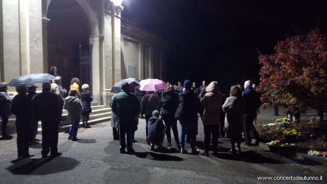 Processione dei morti novembre Vigevano