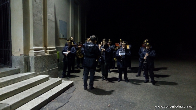 Processione dei morti novembre Vigevano