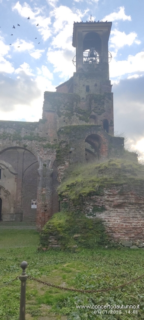 Lomello Basilica Castello