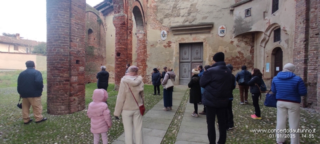 Lomello Basilica Castello