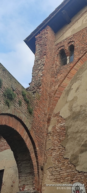 Lomello Basilica Castello