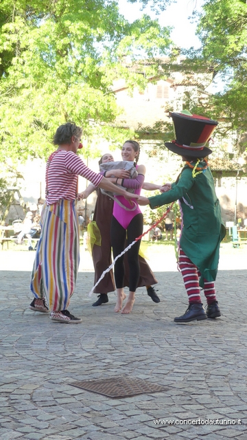 Teatro Navigli Circo Piuma
