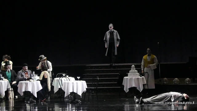 Nozze con delitto Teatro Coccia