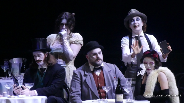 Nozze con delitto Teatro Coccia