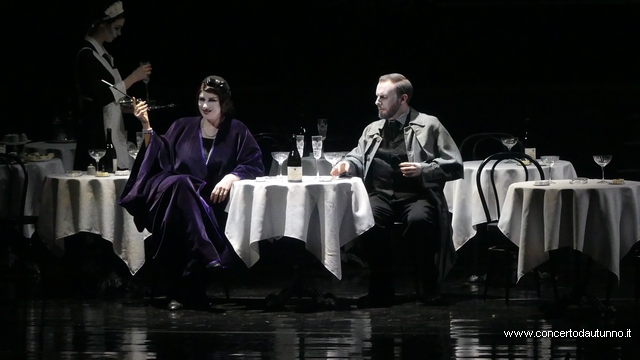 Nozze con delitto Teatro Coccia