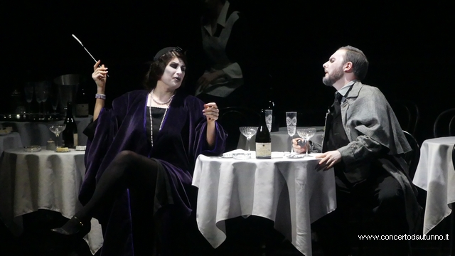Nozze con delitto Teatro Coccia
