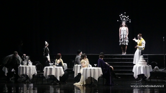 Nozze con delitto Teatro Coccia