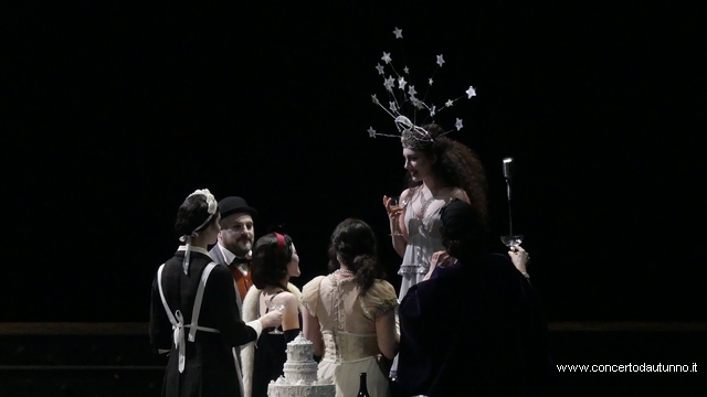 Nozze con delitto Teatro Coccia