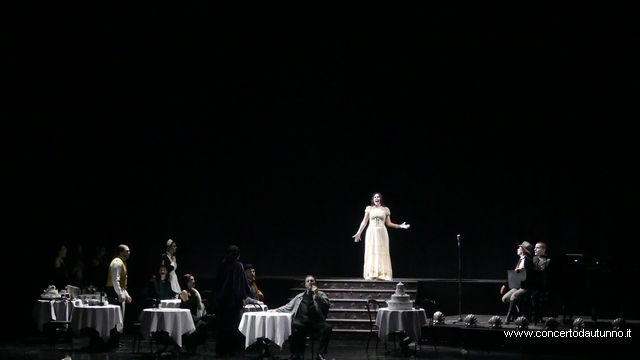 Nozze con delitto Teatro Coccia