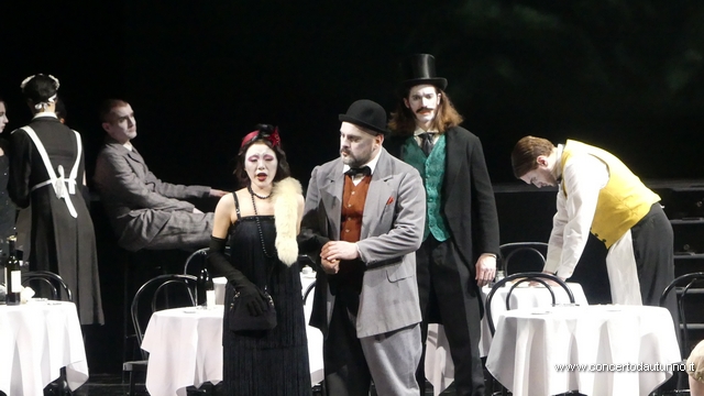 Nozze con delitto Teatro Coccia