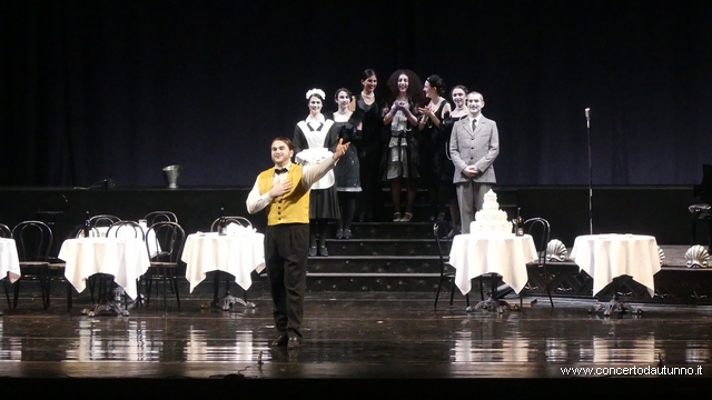 Nozze con delitto Teatro Coccia