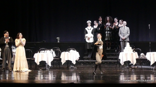Nozze con delitto Teatro Coccia