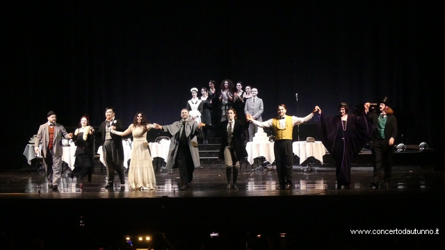 Nozze con delitto Teatro Coccia