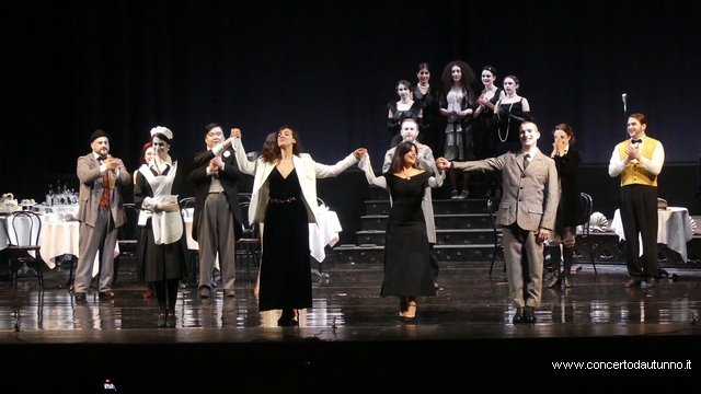 Nozze con delitto Teatro Coccia