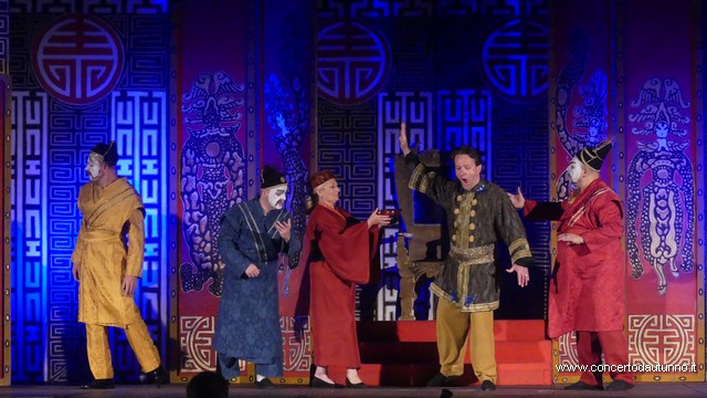 Opera in castello