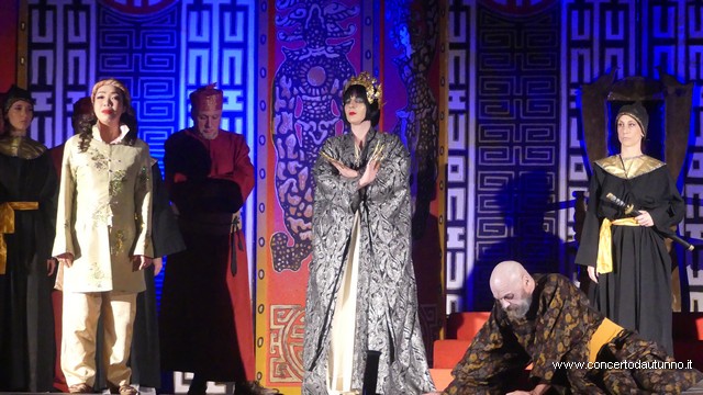 Opera in castello