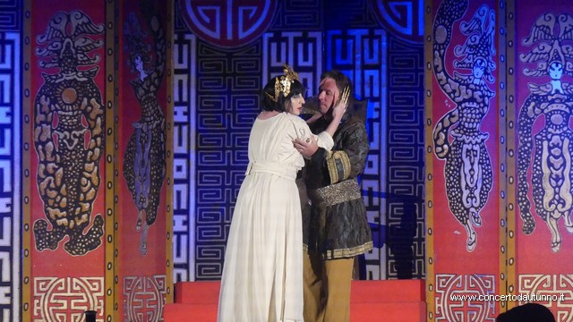 Opera in castello