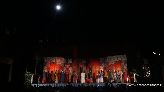 Opera in castello