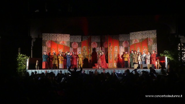 Opera in castello