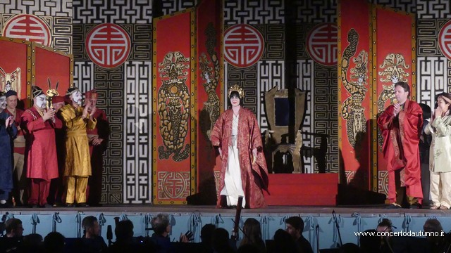 Opera in castello