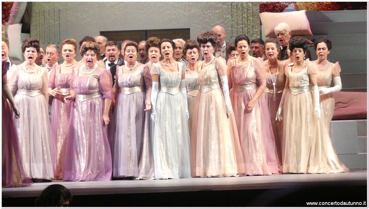 Teatro Coccia Traviata