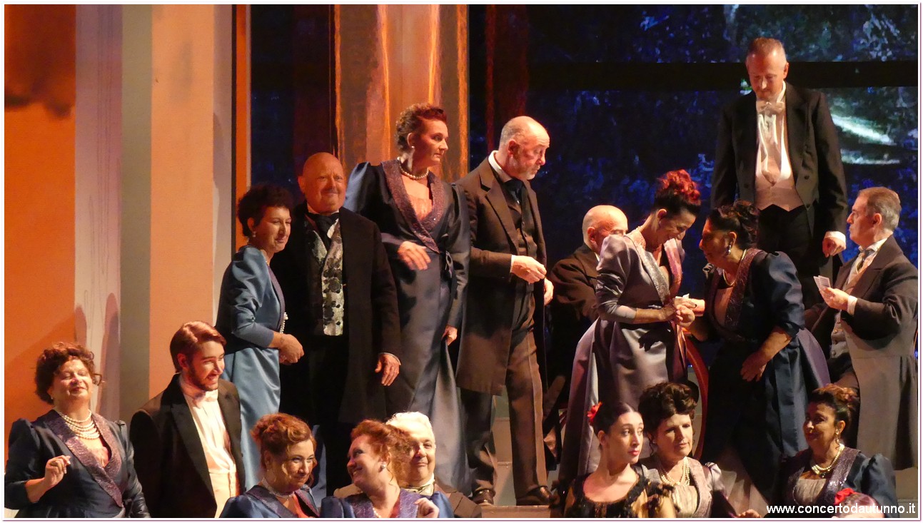 Teatro Coccia Traviata