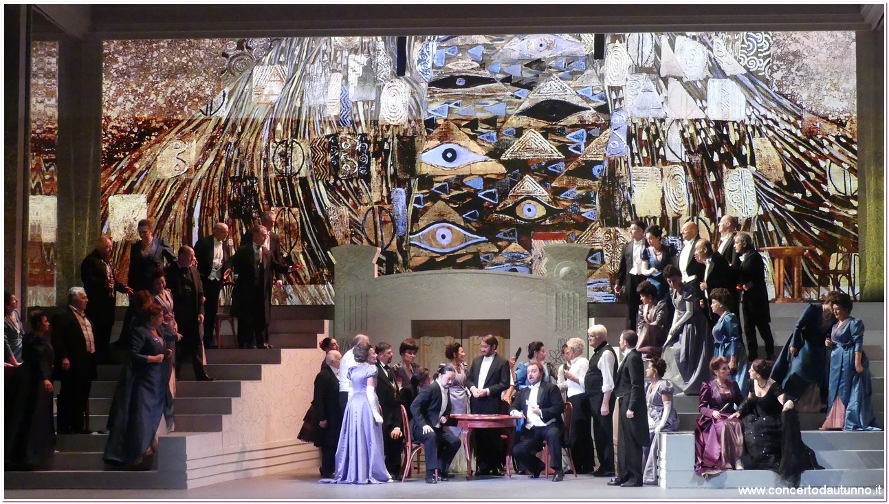 Teatro Coccia Traviata