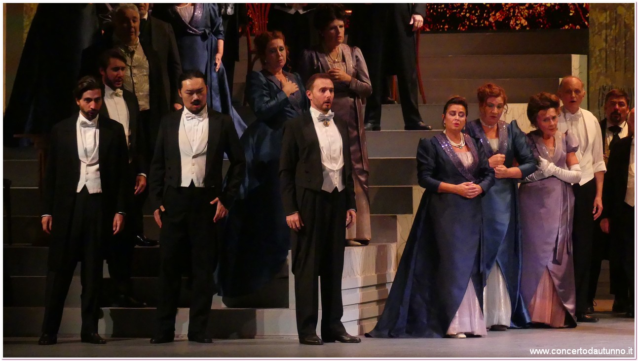 Teatro Coccia Traviata