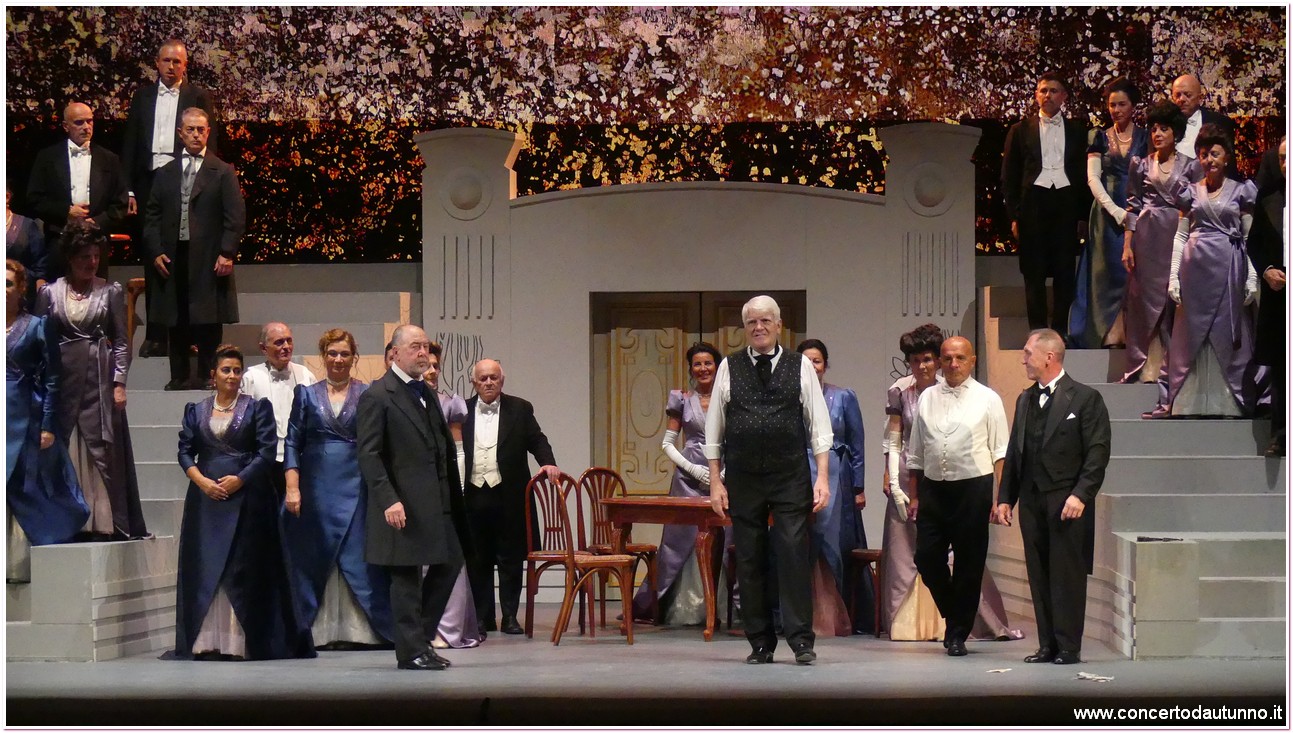 Teatro Coccia Traviata