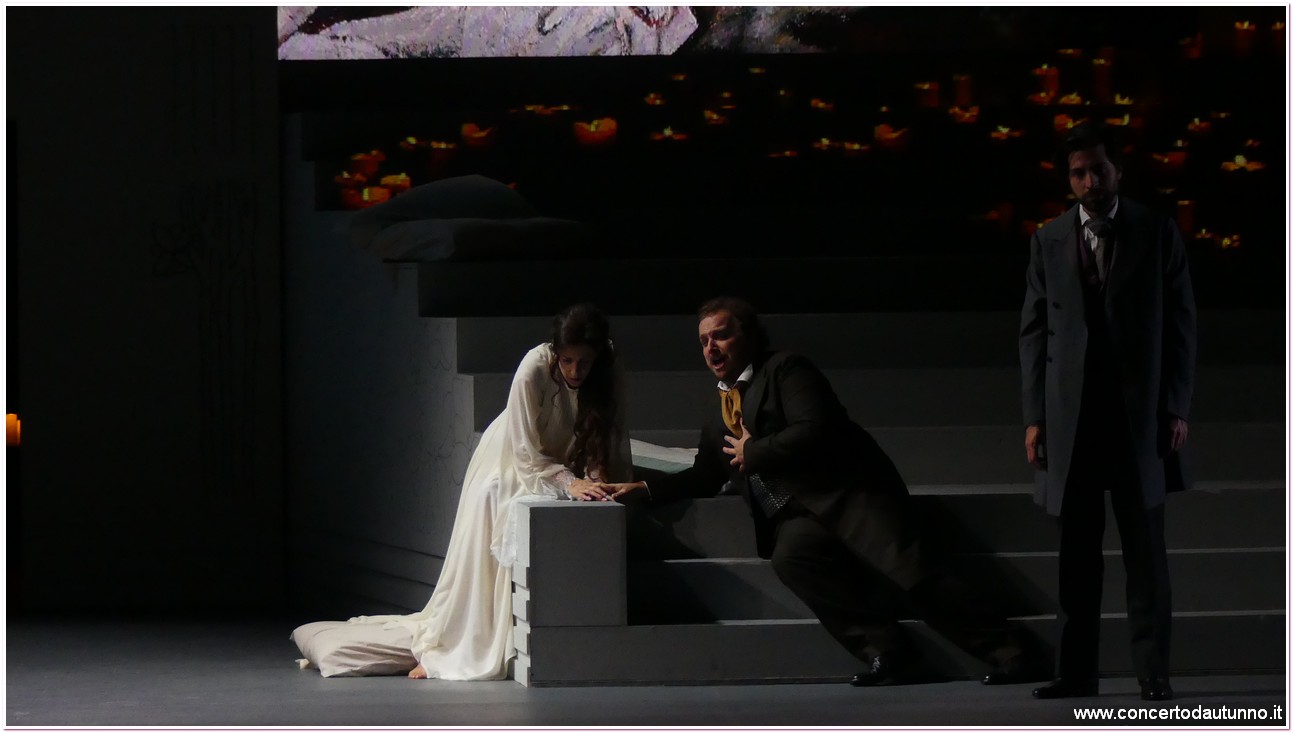 Teatro Coccia Traviata