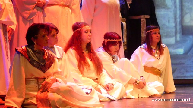 Magenta Lirico Lisca