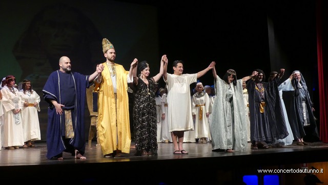 Magenta Lirico Lisca