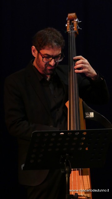 Michelangelo NARI canta AZNAVOUR