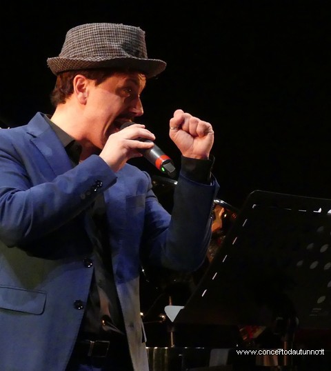 Michelangelo NARI canta AZNAVOUR