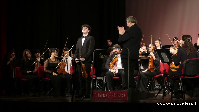 Totem Magenta Concerto Rivolta