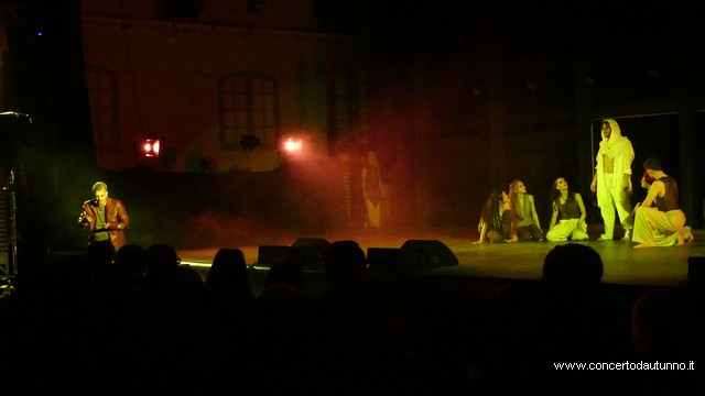 JESUS in Cavallerizza