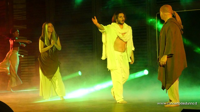 JESUS in Cavallerizza