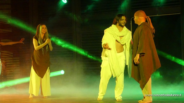 JESUS in Cavallerizza