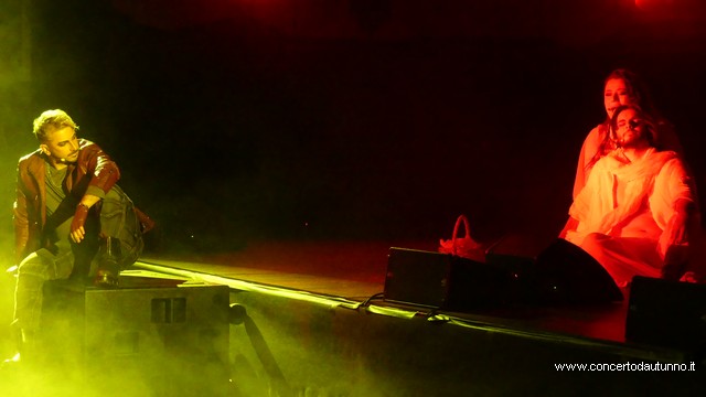 JESUS in Cavallerizza