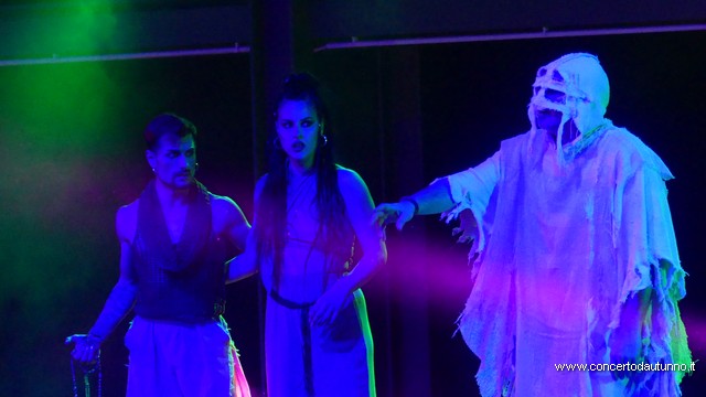 JESUS in Cavallerizza