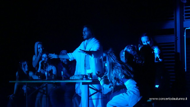 JESUS in Cavallerizza